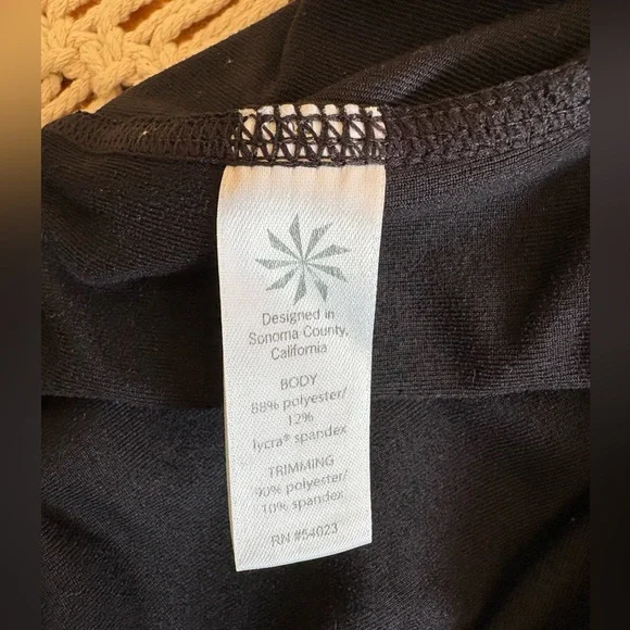 Athleta Women's Black Biker Shorts Medium - Picture 6 of 8